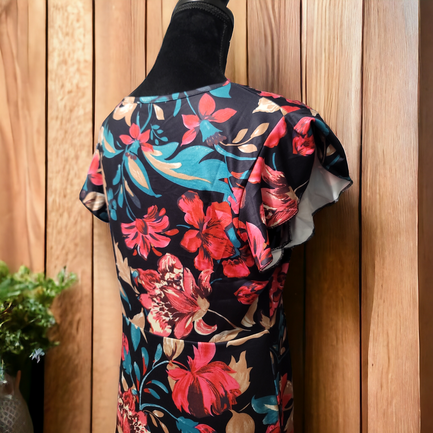 Floral Print Dress With Ruffle Hem Size L