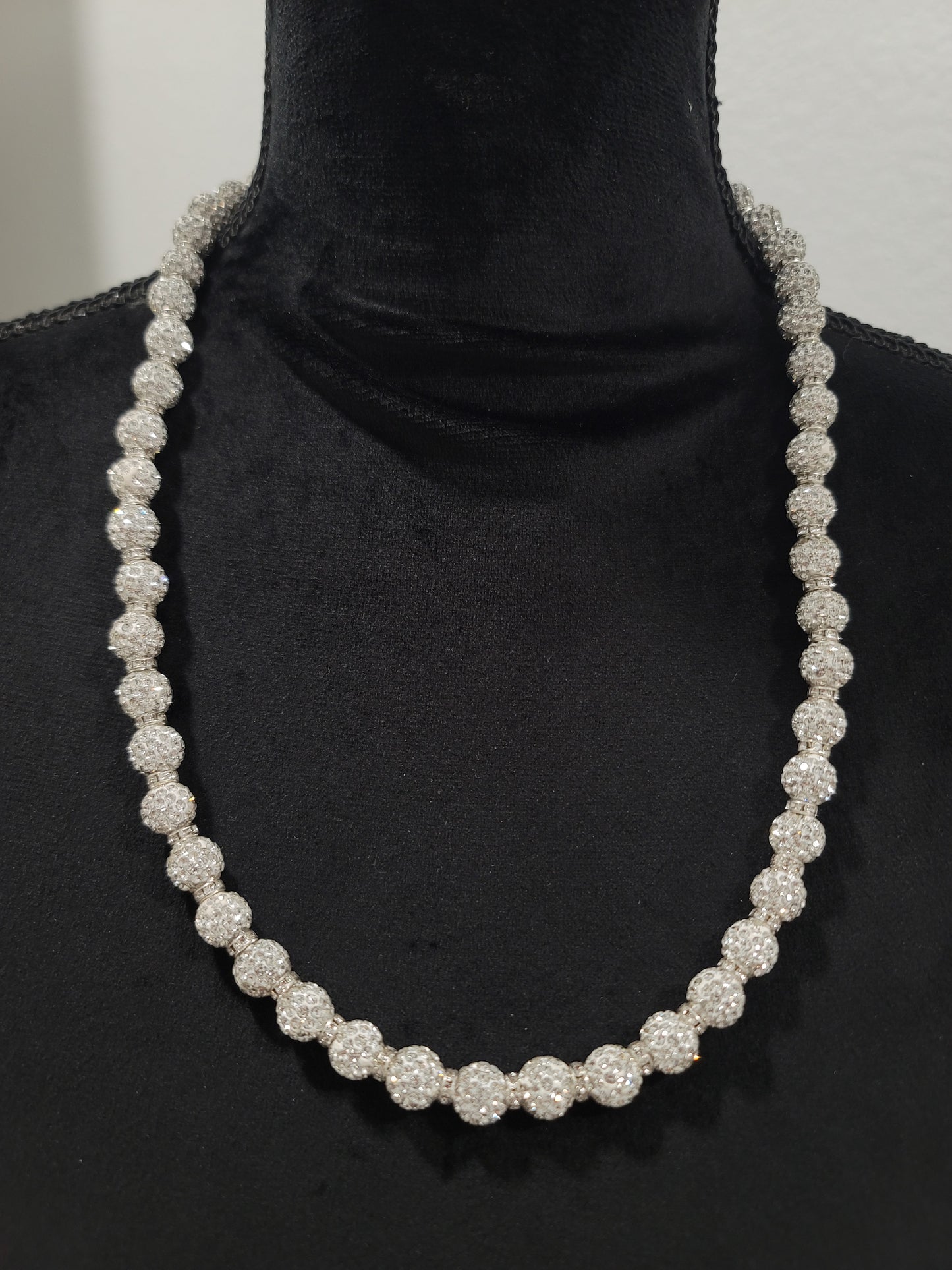 Handmade rhinestone white beaded necklace by BB