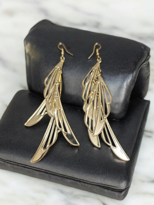 Gold tone light weight statement dangle earrings