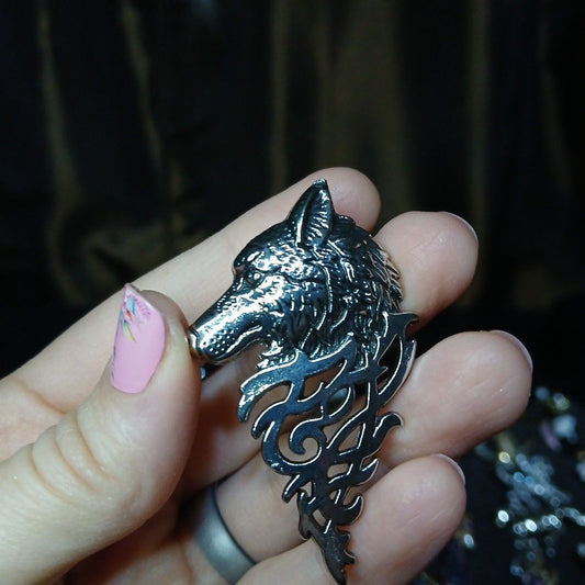 Silver Tone Wolf Brooch Pin