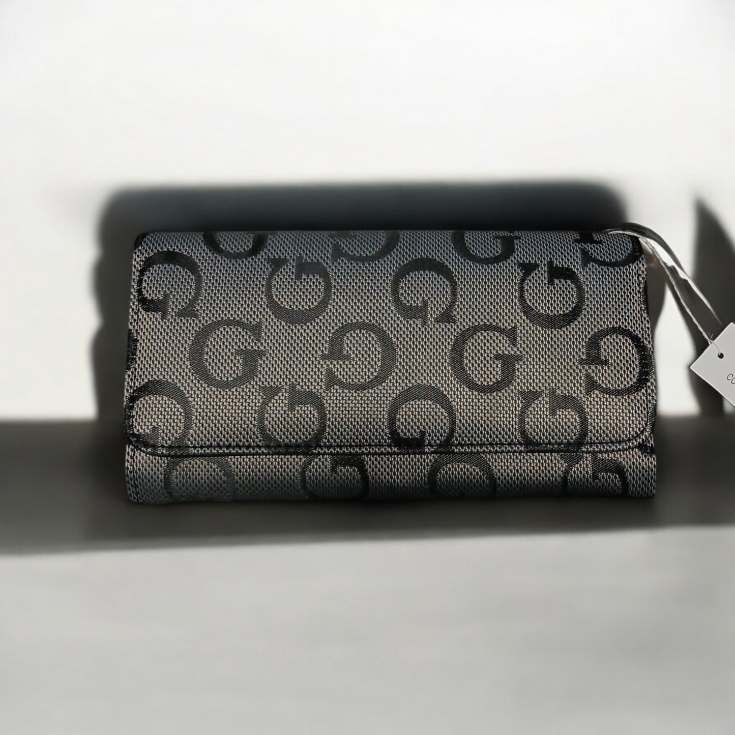 Guang Tong black and silver wallet