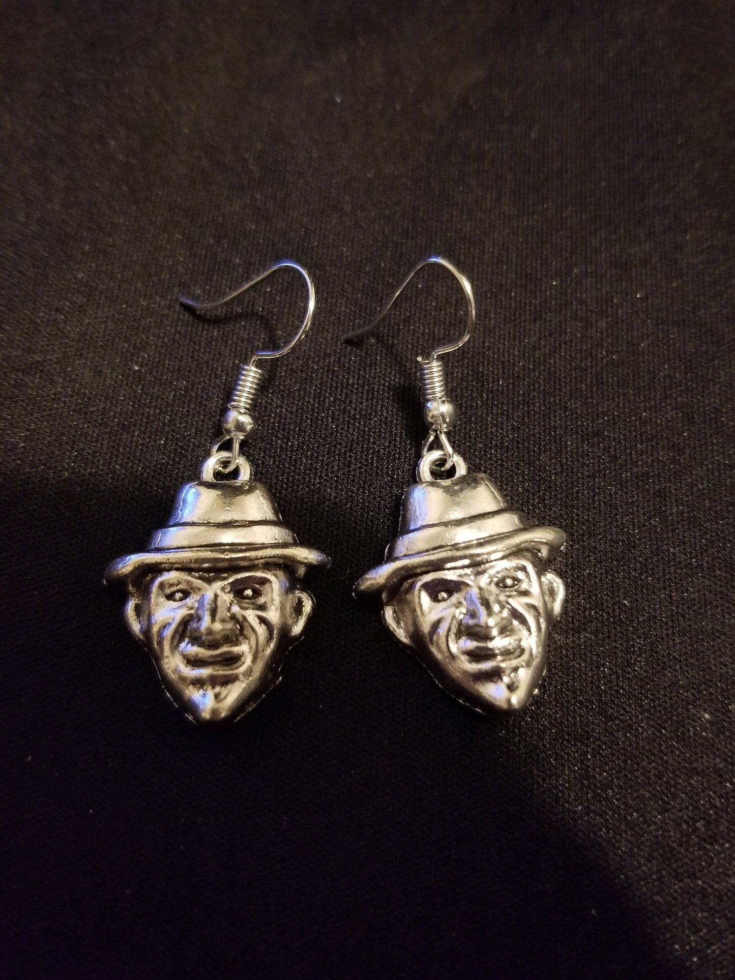Nightmare on Elm street Freddy Kruger sterling silver hook dangle earrings