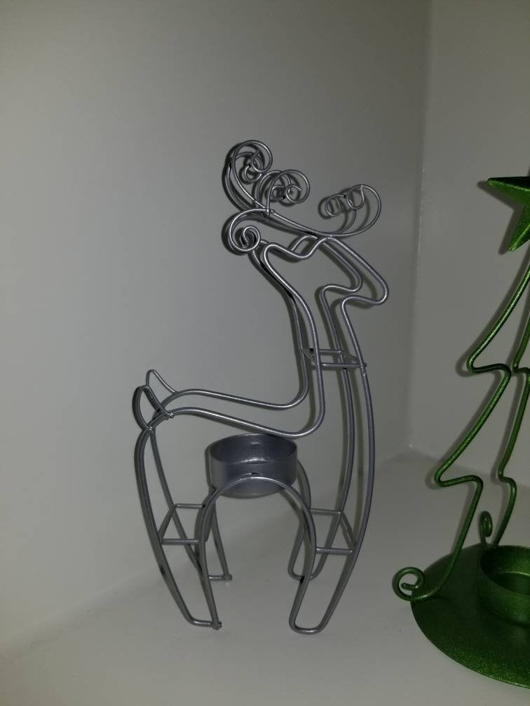 Reindeers and Christmas tree wire metal candle holders silver and green set
