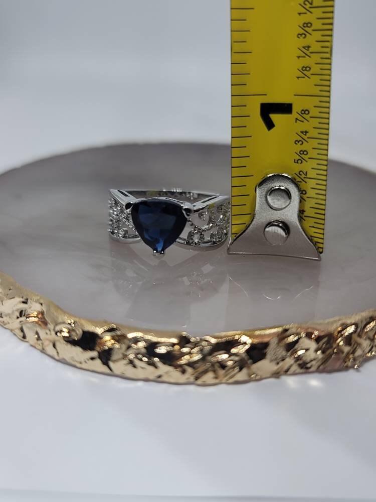 Titanic inspired blue heart of the ocean ring size 6 1/2 rhinestone crystal silver