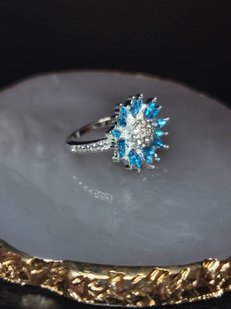 Blue rhinestone silver ring size 8