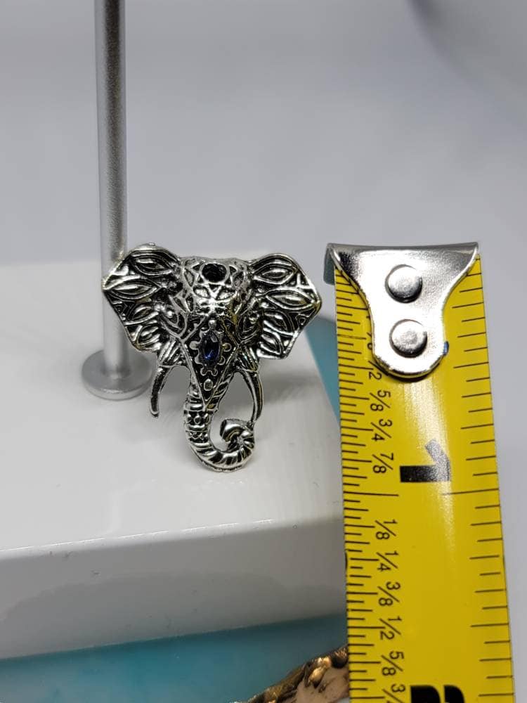 Silver blue elephant head ring size 4