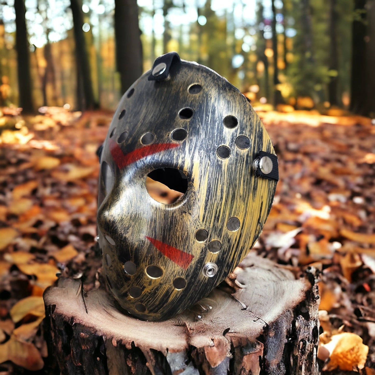 Horror Friday the 13th Jason Voorhees hockey mask gold