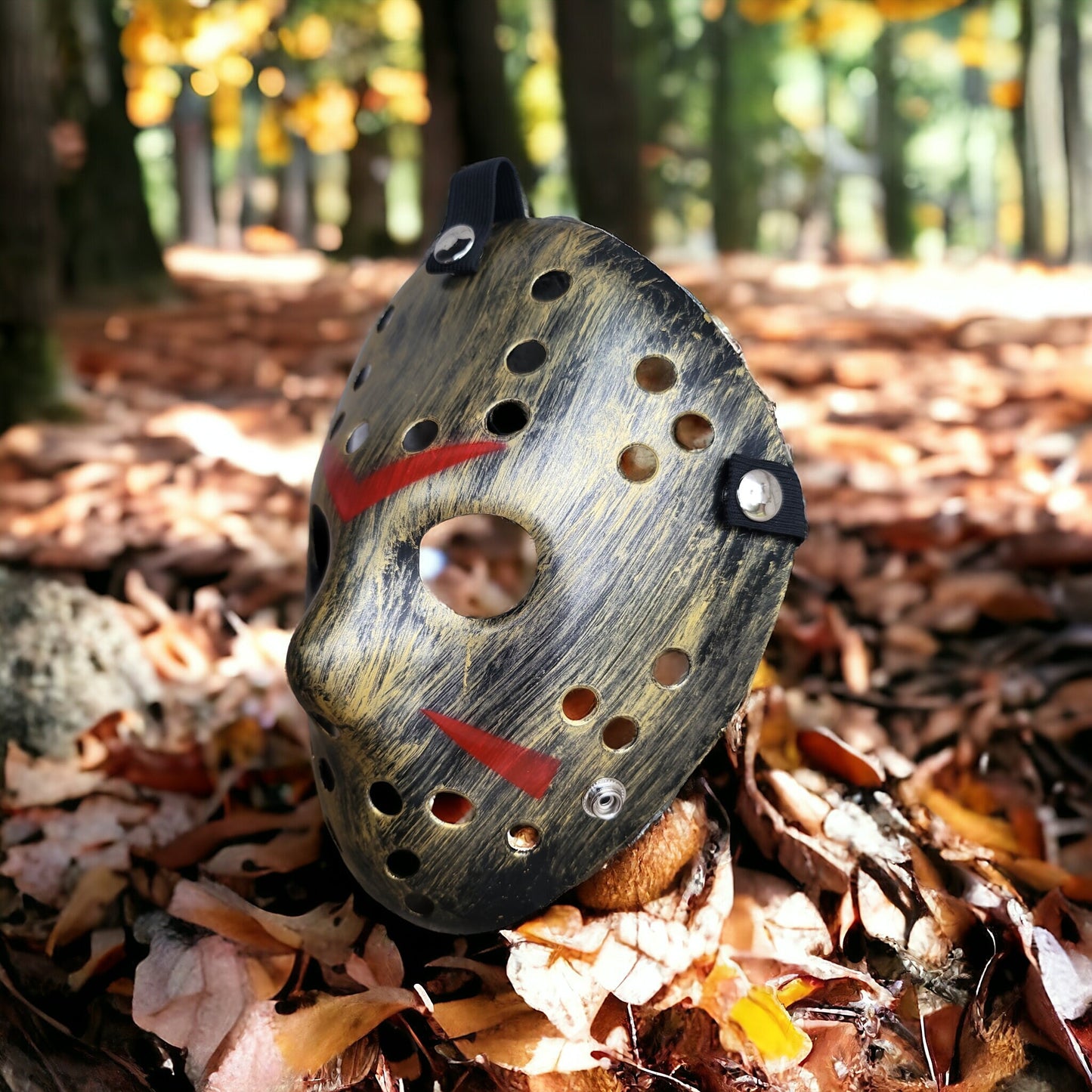 Horror Friday the 13th Jason Voorhees hockey mask gold